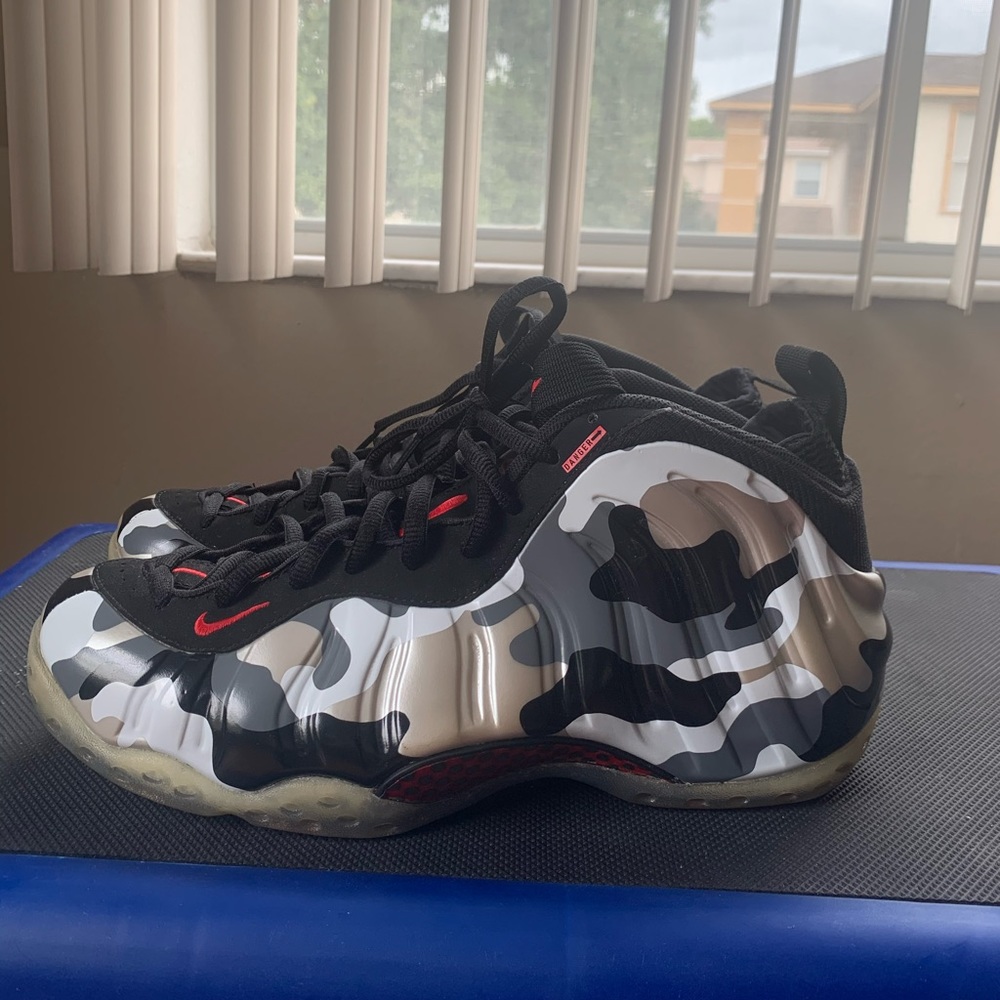 Nike Fighter jet Foamposite one size 11